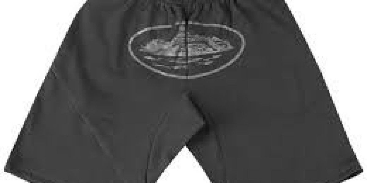 Corteiz Shorts – Lightweight & Trendy Streetwear